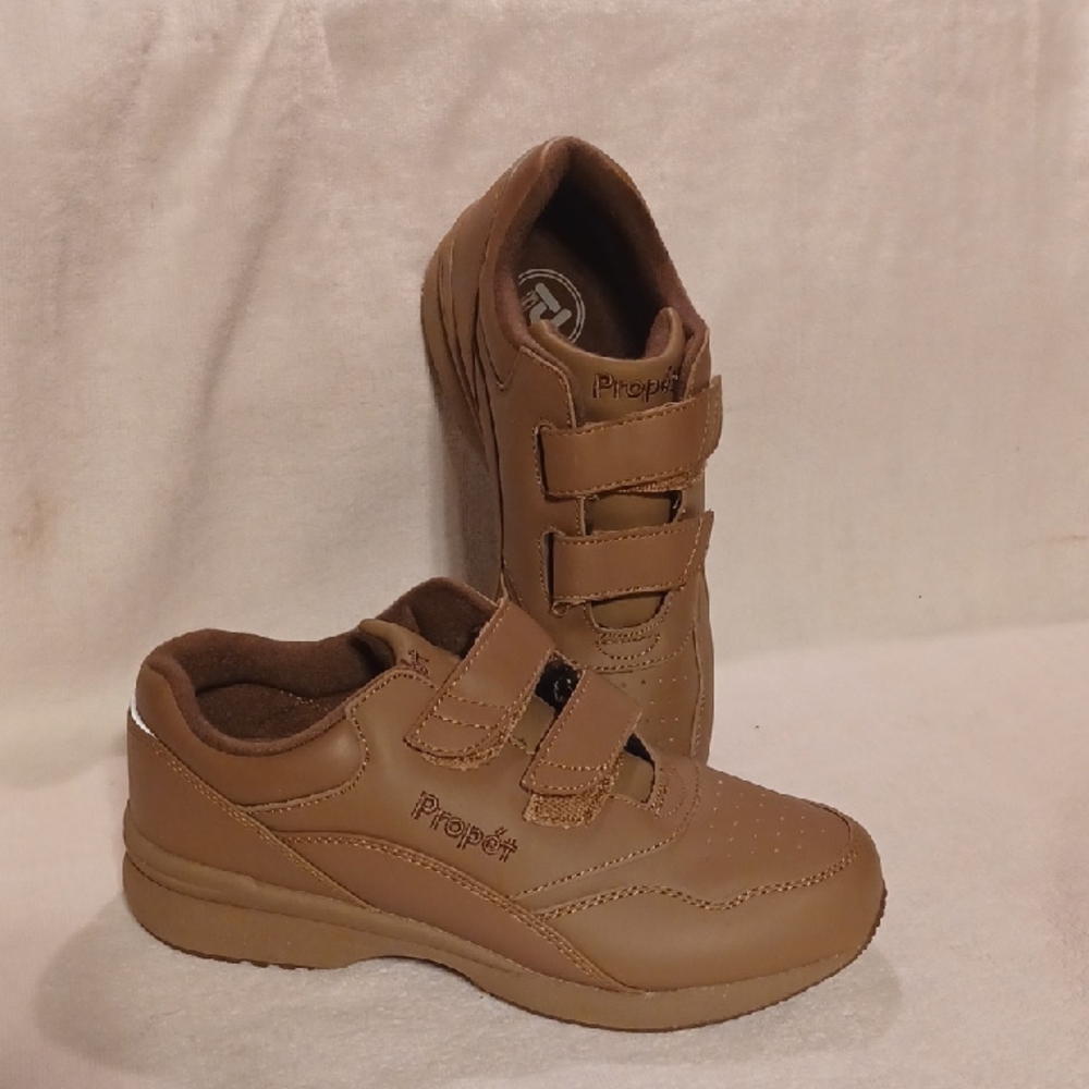 Propet Women's Tan Sneakers Size 6.5